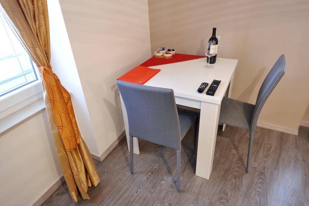 Rooms & Apartments 72 زادار المظهر الخارجي الصورة