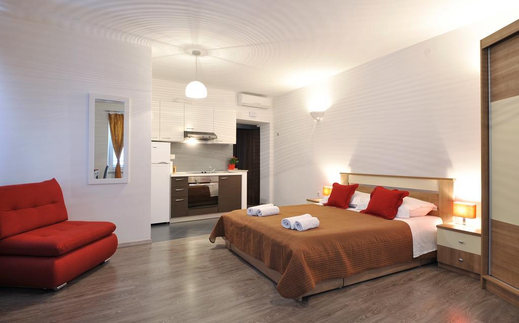 Rooms & Apartments 72 زادار المظهر الخارجي الصورة