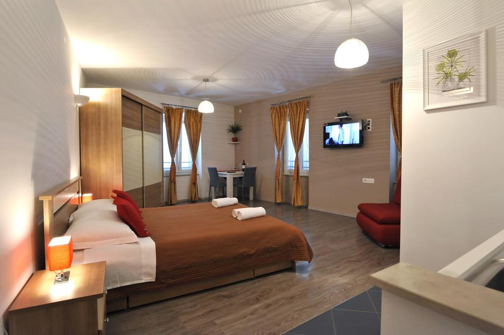 Rooms & Apartments 72 زادار الغرفة الصورة